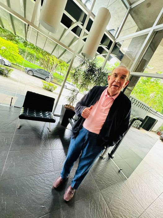 Arias incapacitado una semana más