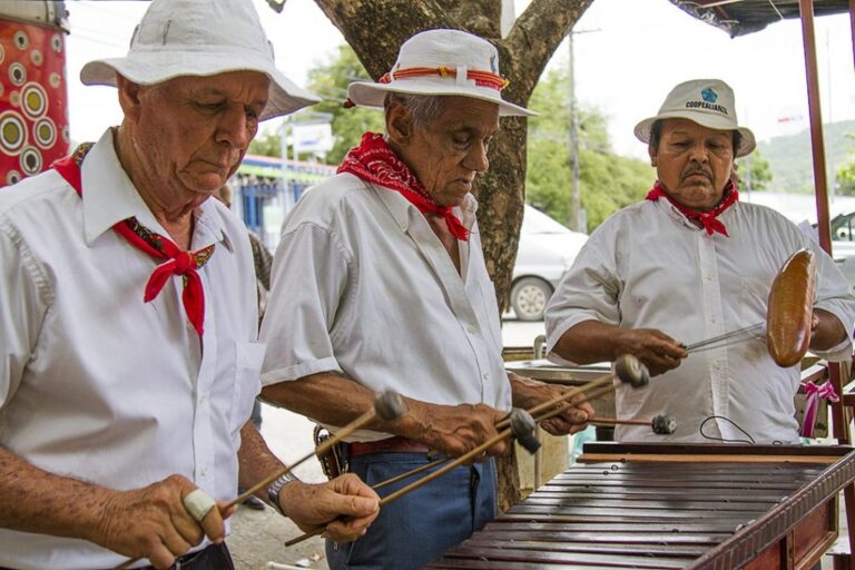 Turistas serán recibidos por expresiones artísticas Guanacastecas
