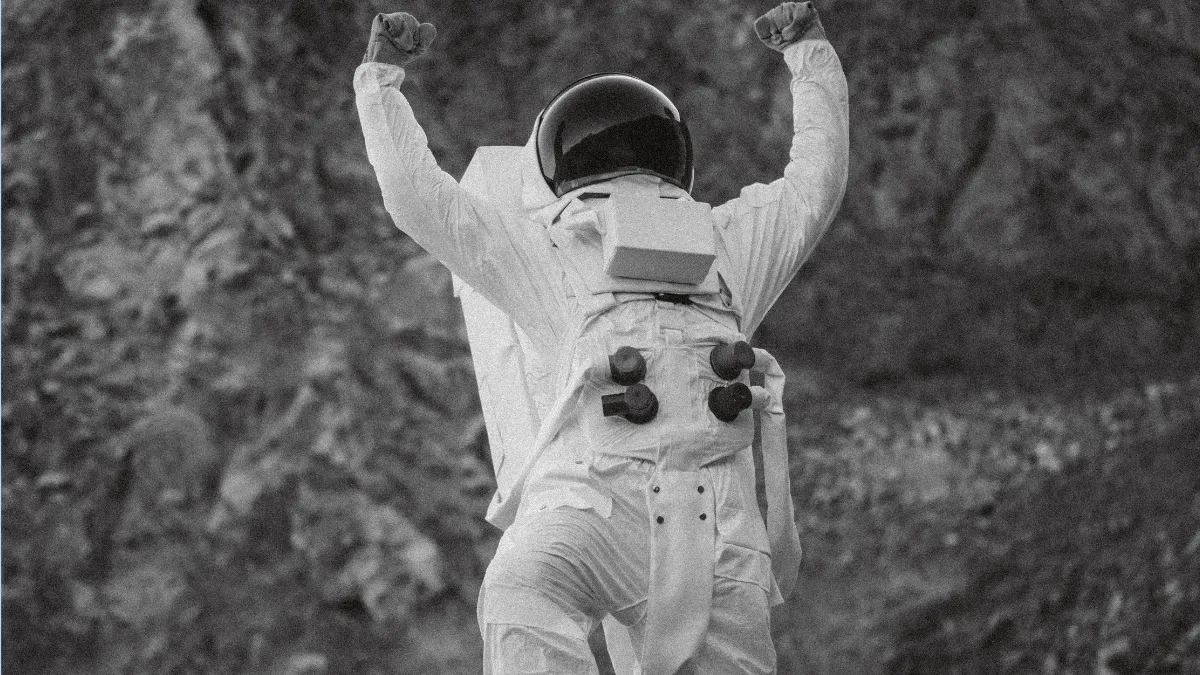 100 niñas ticas se gradúan de programa de la NASA