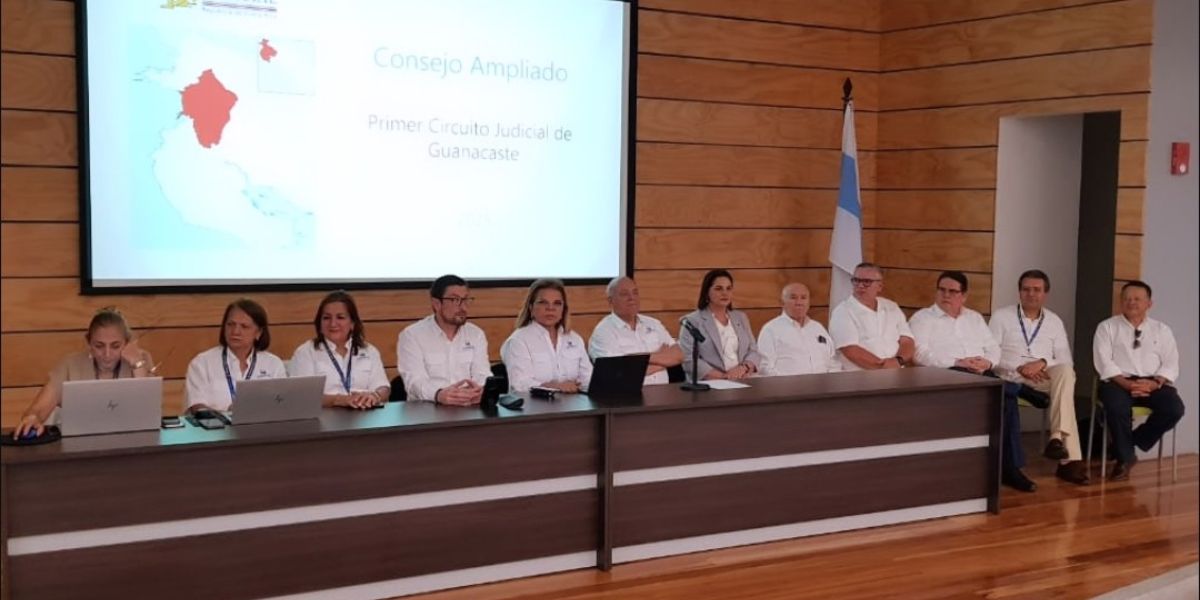 Poder Judicial promueve diálogo en Liberia